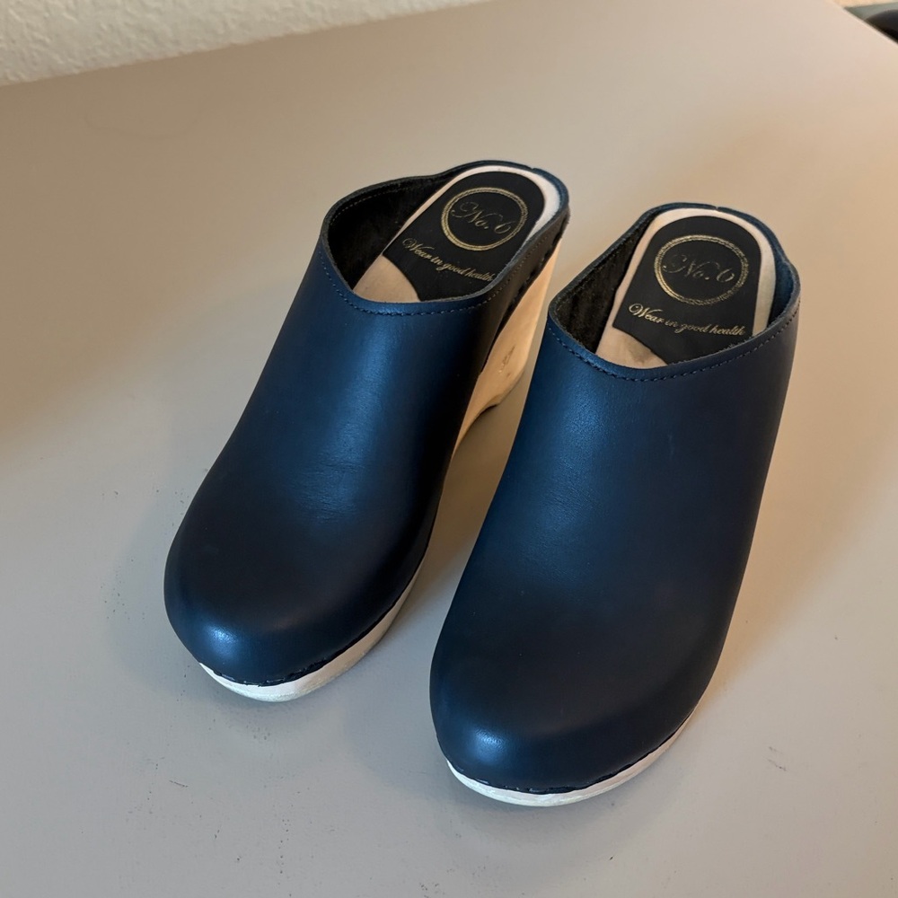 No. 6 Black Leather New School Wedge Clogs  Size 37